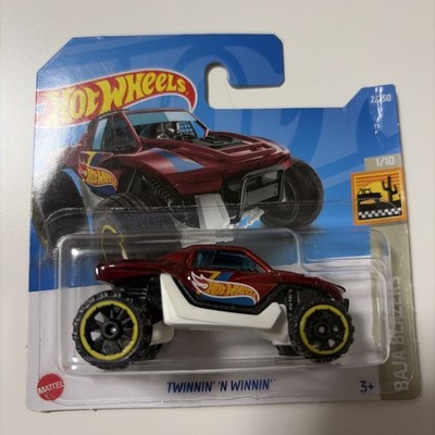 2022 Hot Wheels TWINNIN' 'N WINNIN' rot- HW Baja Blazers