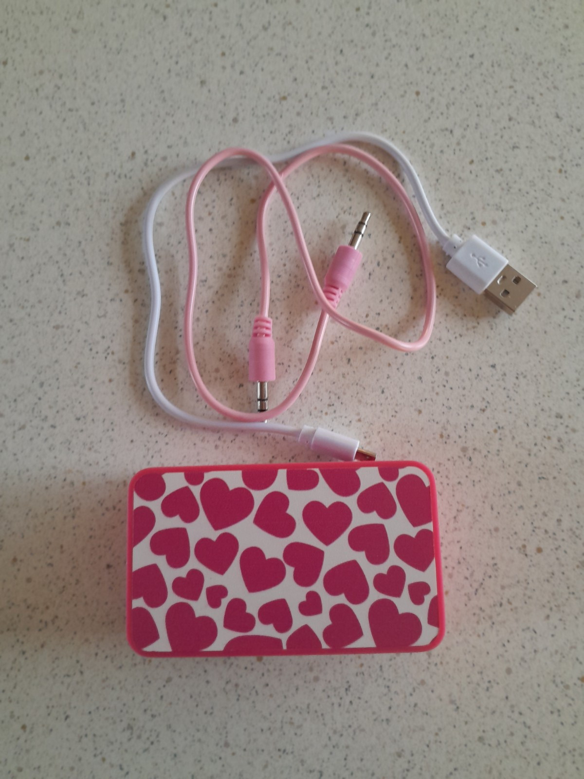 Trendz Portable Mini Speaker Pink Hearts | eBay UK