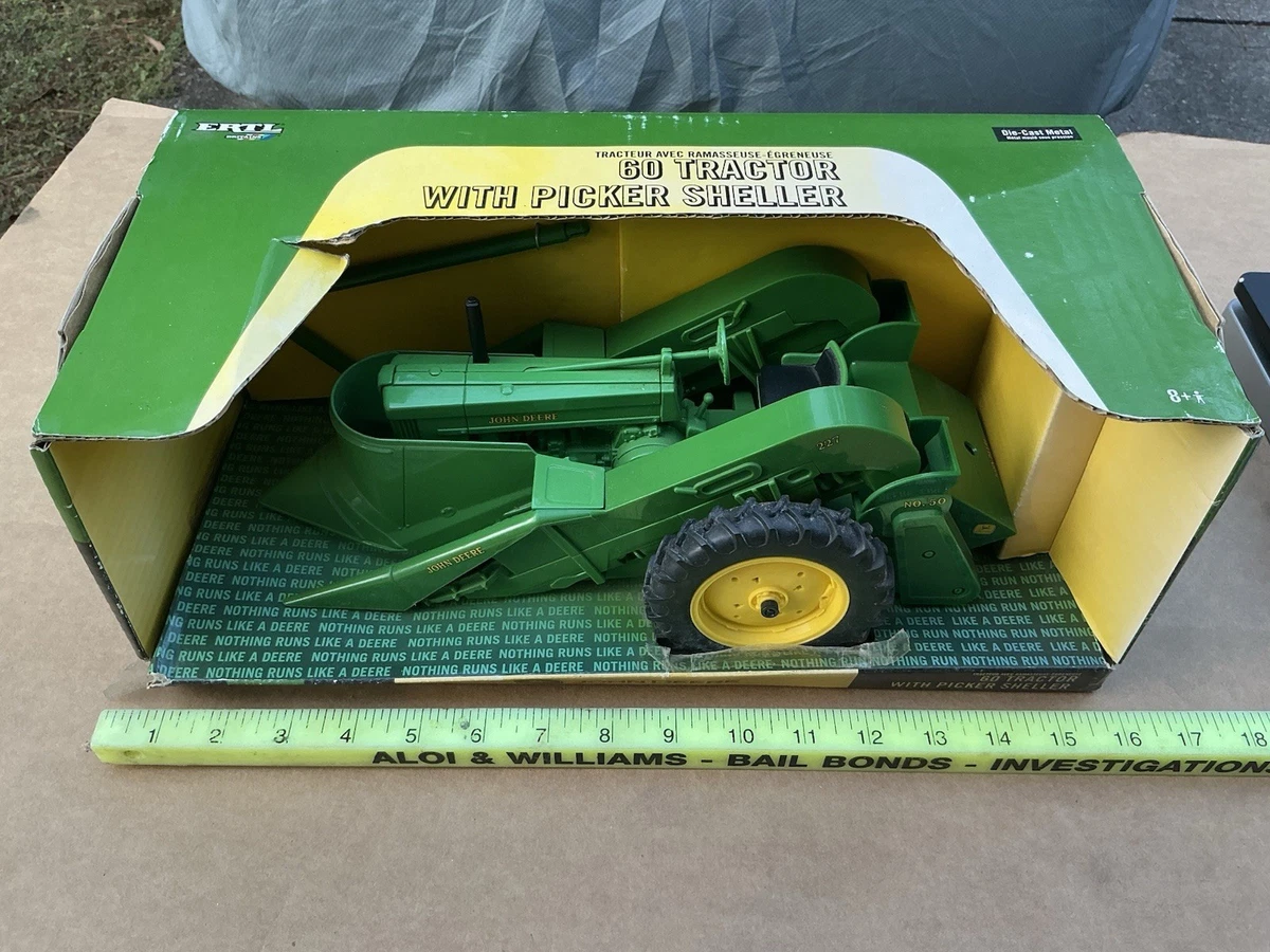 John Deere Animales Sonidos Hayride – Tractor Con 4 Animales De Granja – Juguete Educativo Con Sonidos Y Juego De Emparejar – Para Niños De 18 Meses A 4 Años