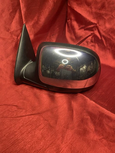 1999-2002 Chevrolet Silverado Front Driver Left Side Mirror Chrome Oem
