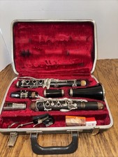 Clarinet Vintage 60 s70 s Bundy Resonite student-model clarinet 81483 With Case