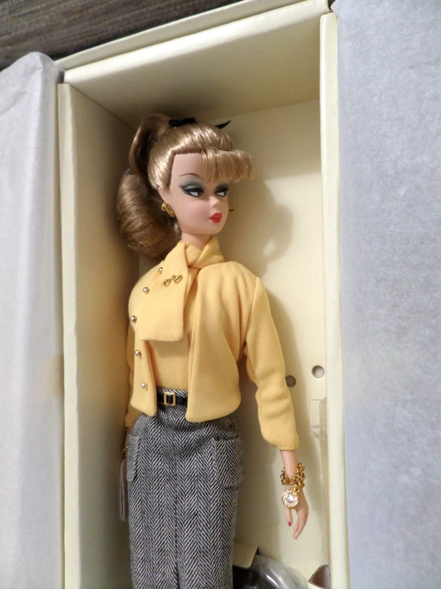 2007 THE SECRETARY BARBIE DOLL FASHION MODEL COLLECTION NRFB L7322