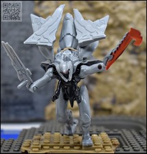 FIGURA HALO CONSTRUX MEGA BLOKS GRIS Y ROJO PROMETHEAN KNIGHT LANCER CNG64