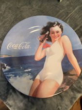!COCA COLA 16" ROUND PLATTER, BEACH SCENE