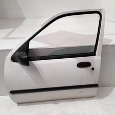 Porte avant et accessoires Mazda 121