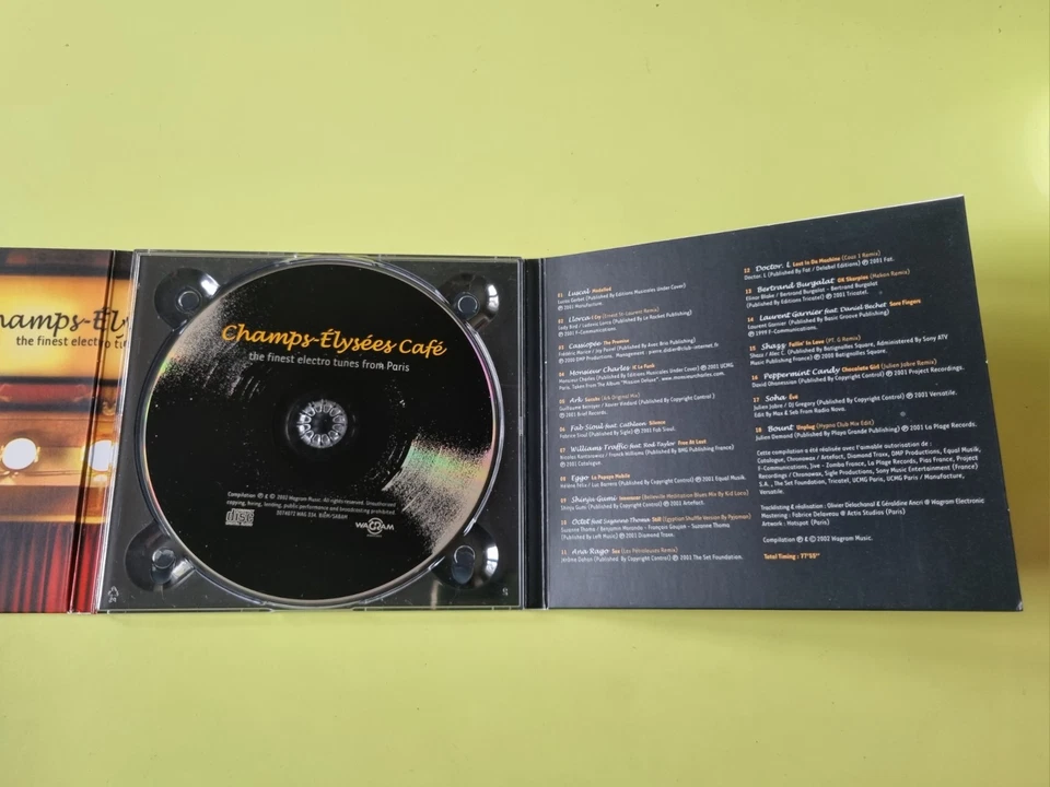 CD Champs-Élysées Café Electro Paris Compilation Wagram *sehr gut* - Bild 4 von 4