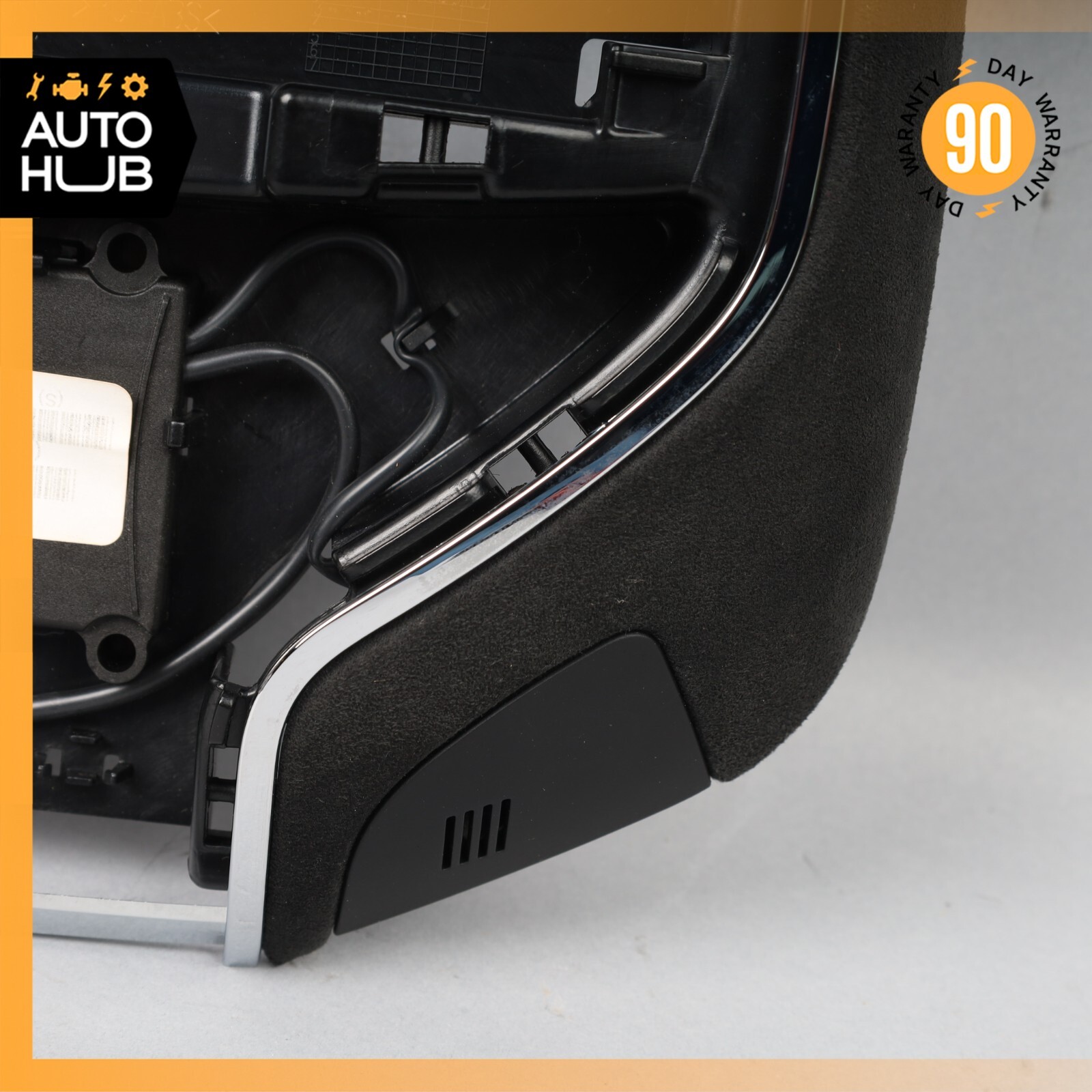 14-16 Maserati Quattroporte M156 GTS Overhead Dome Light Lamp Housing Suede OEM