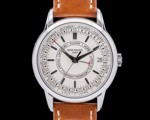 Patek Philippe Calatrava 5212A Weekly Calendar SS Silver Dial
