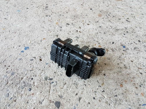 BMW 3er F30 F31 N47N Laderdrucksteller Steuergerät Turbolader 8519475 8519476