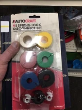 Spring lock Disconect Tool