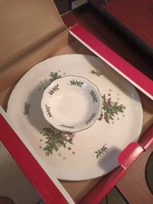 Christmas Giftware Nikko Chip And Dip Bowl And Platter