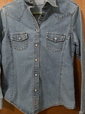Levi Denim Shirt Womens M Heavy Stretch Pearl Snap Blue Western Cowgirl Ranch