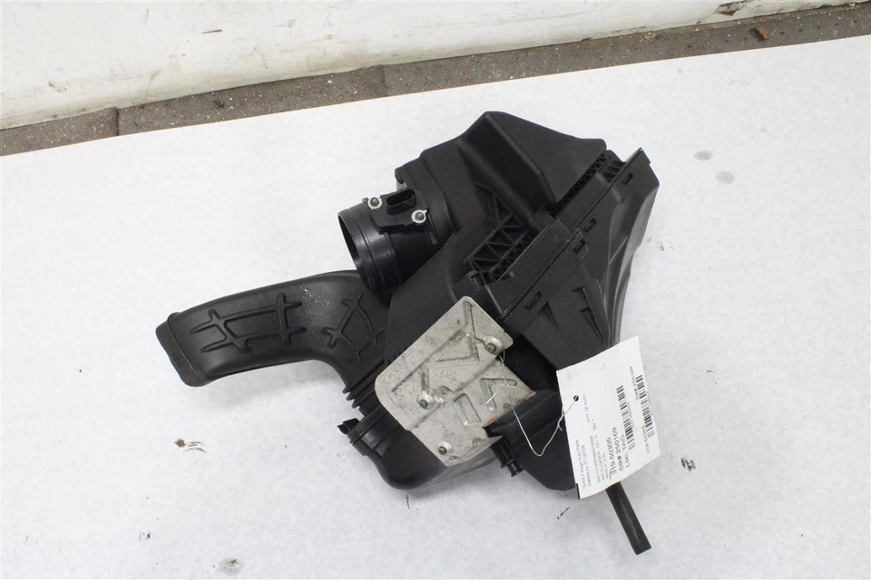 КОРОБКА ВОЗДУХООЧИСТИТЕЛЯ Audi A4 A5 Q5 2009 09 2010 10 2011 11 2012 12 1396954 - Изображение 2 из 4