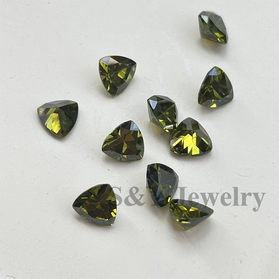 Fornecimento a granel trilhão corte verde oliva 20 peças 3x3mm-10x10mm zircônia cúbica solta - Imagem 4 de 4