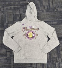 Los Angeles Lakers Collecting and Fan Guide 37