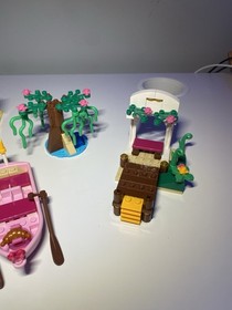 LEGO Disney Ariel&rsquo;s Magical Kiss (41052) &ndash; Used &ndash; Some Pieces Missing + Extras