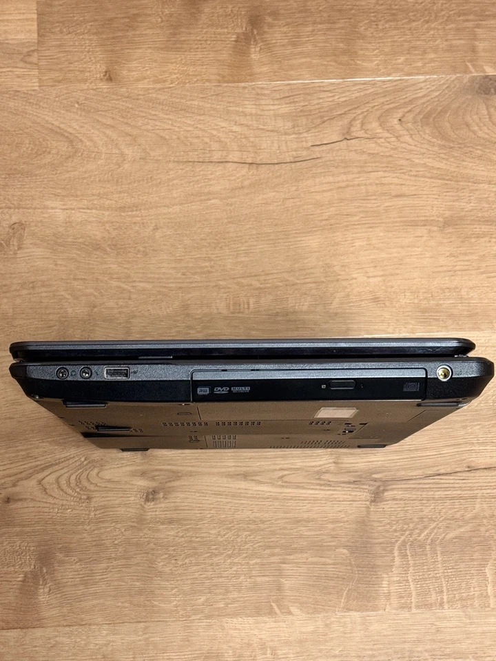 Acer Aspire E1 771, i3,  2,40 GHz, 6 GB Ram, 750 GB HDD, BT, HDMi,  Win 8.1 - Bild 4 von 4