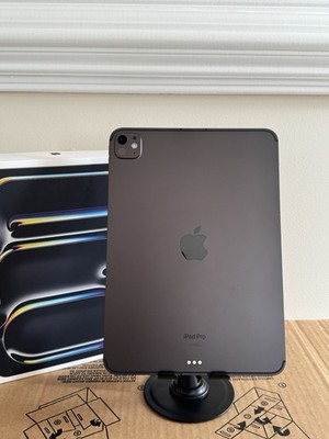Apple iPad Pro 11  M4 Chip, 256GB, Space Gray, WiFi, Cellular, Unlocked