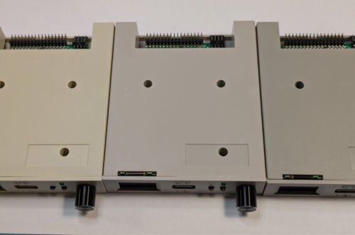Gotek FlashFloppy PLUS - Yellow-Beige, OLED, Rotary, AT32F435 - Picture 2 of 2