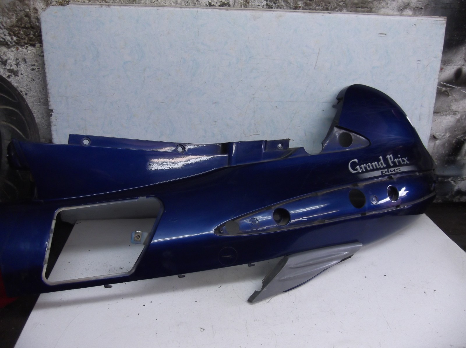 Picture 1 of 6