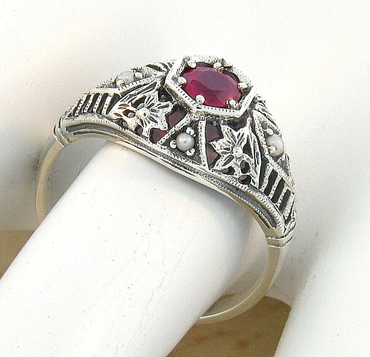GENUINE RUBY ANTIQUE STYLE 925 STERLING SILVER VICTORIAN