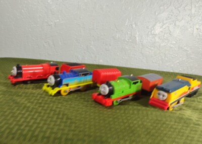 Lot Of 4 Thomas And Friends Trackmaster Motorized Locomotives And Rail Cars