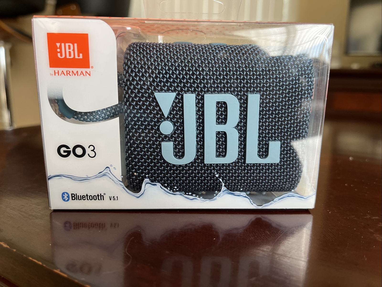 JBL GO 3 Waterproof Bluetooth Speaker in Blue - Compact & Portable-image