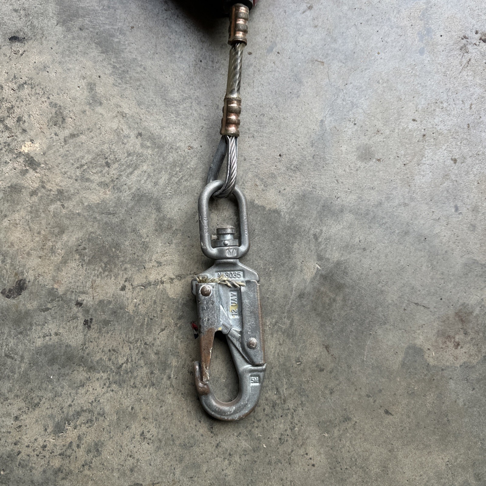 HONEYWELL MILLER MIGHTYLITE RL20G/20FT SELF RETRACTING LIFELINE 20FT GALVANIZED 