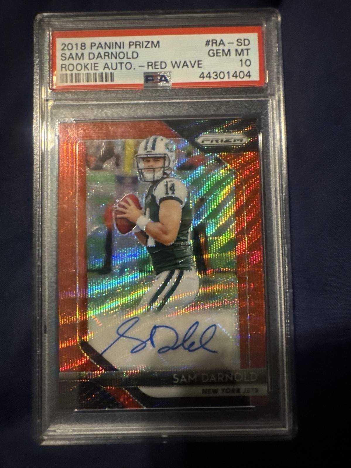 2018 PANINI PRIZM PSA 10 SAM DARNOLD RED WAVE AUTO ROOKIE CARD /99