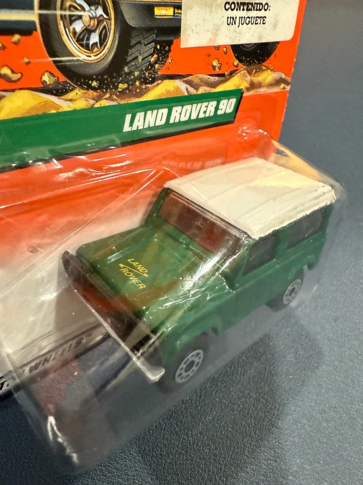 MOC Rare Matchbox Diecast Land Rover 90 Series 7: Rough 'n Tough Green No. 53 - Image 2 of 4