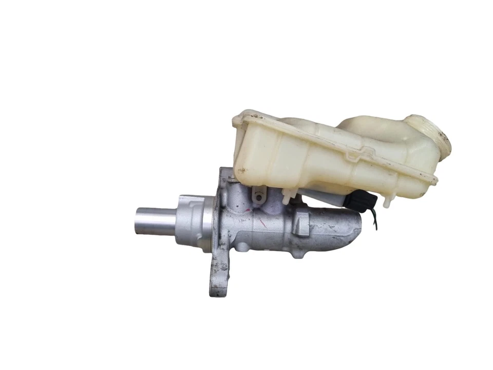 RENAULT MEGANE Brake Master Cylinder 1461 Diesel K9K656 2016 - Image 2 of 4