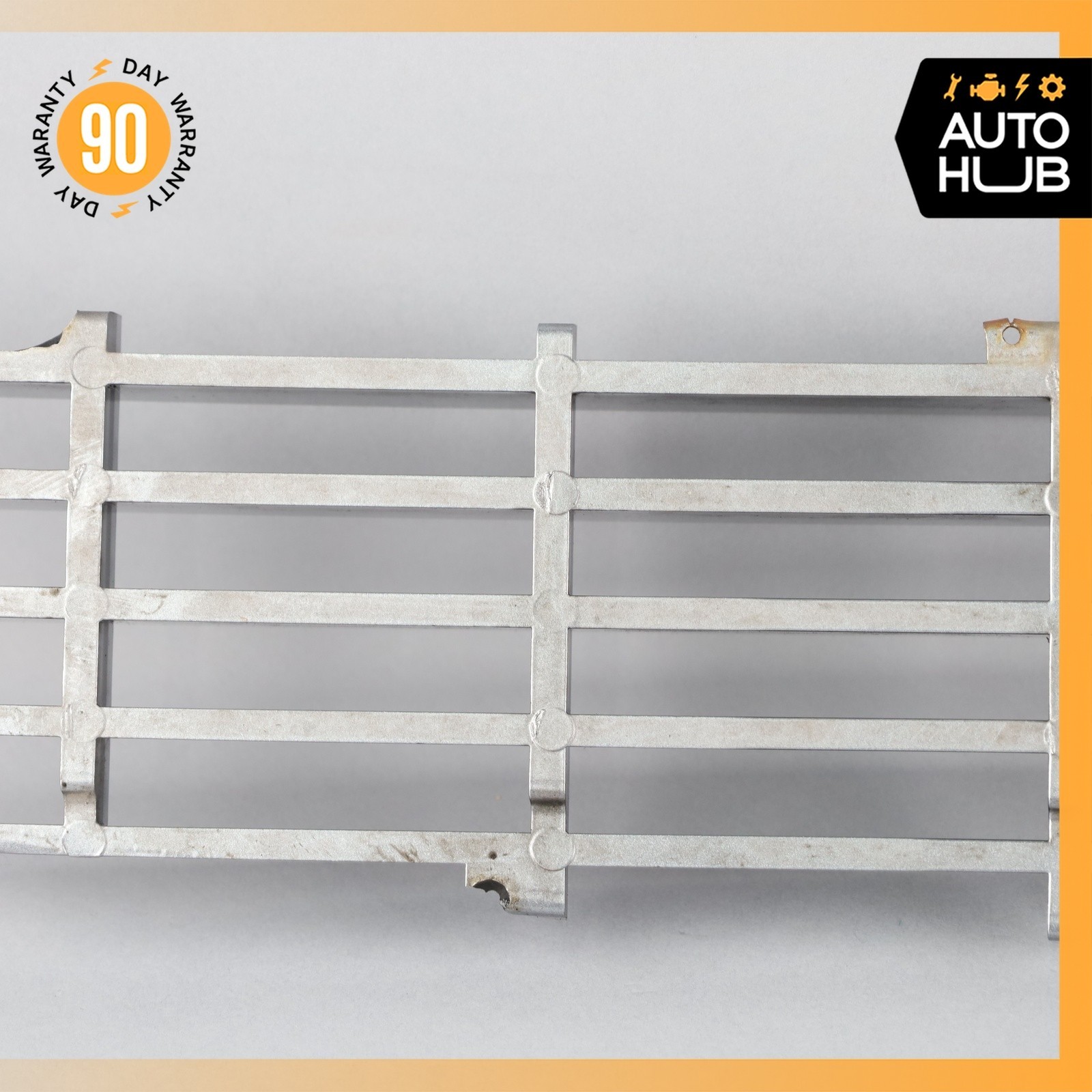 00-04 Aston Martin DB7 Vantage Upper Bumper Radiator Grille Grill 71121434AA OEM