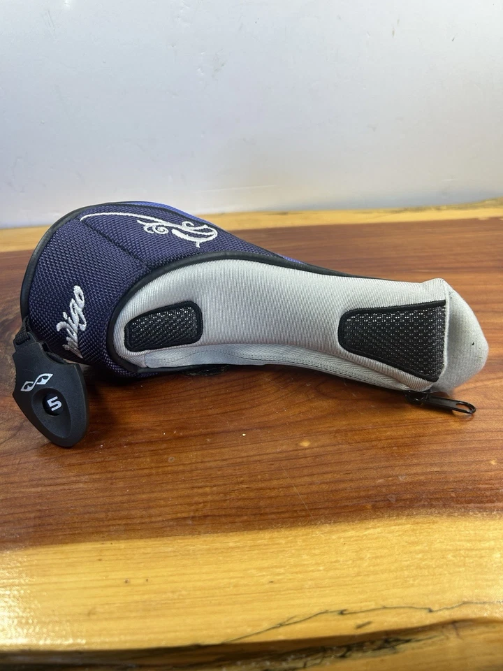 CUBIERTA DE CABEZA DE MUJER DE MADERA DE CALLE ÍNDIGO 3 OJOS DE SERPIENTE BLANCO Y AZUL Foto 4 de 4