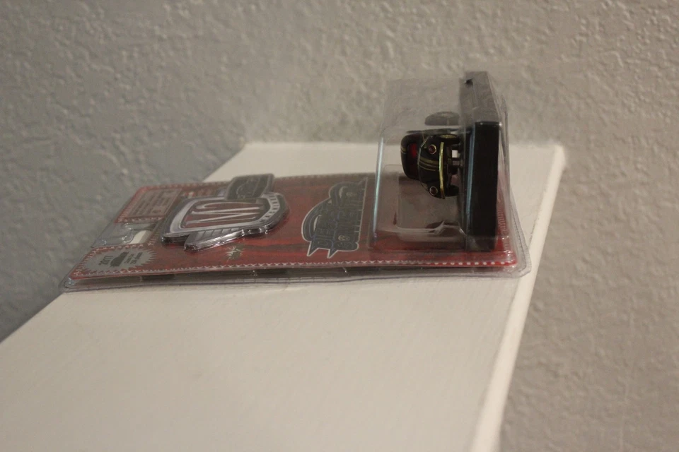 M2 Machines Chupacabras 1967 VW Volkswagen Beetle Limited Convention Chase /250 - Image 4 of 4