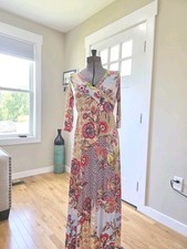 Mlle Gabrielle Women's Small Floral 3/4 Sleeve V neck Wrap Dress Tie Waist