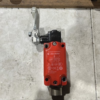  Allen Bradley 440P-MSLB04B Ser A Safety Limit Switch, Used Free Shipping 