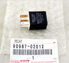 90987-02012 Toyota Corolla Echo Yaris Circuit Opening Relay OEM Genuine