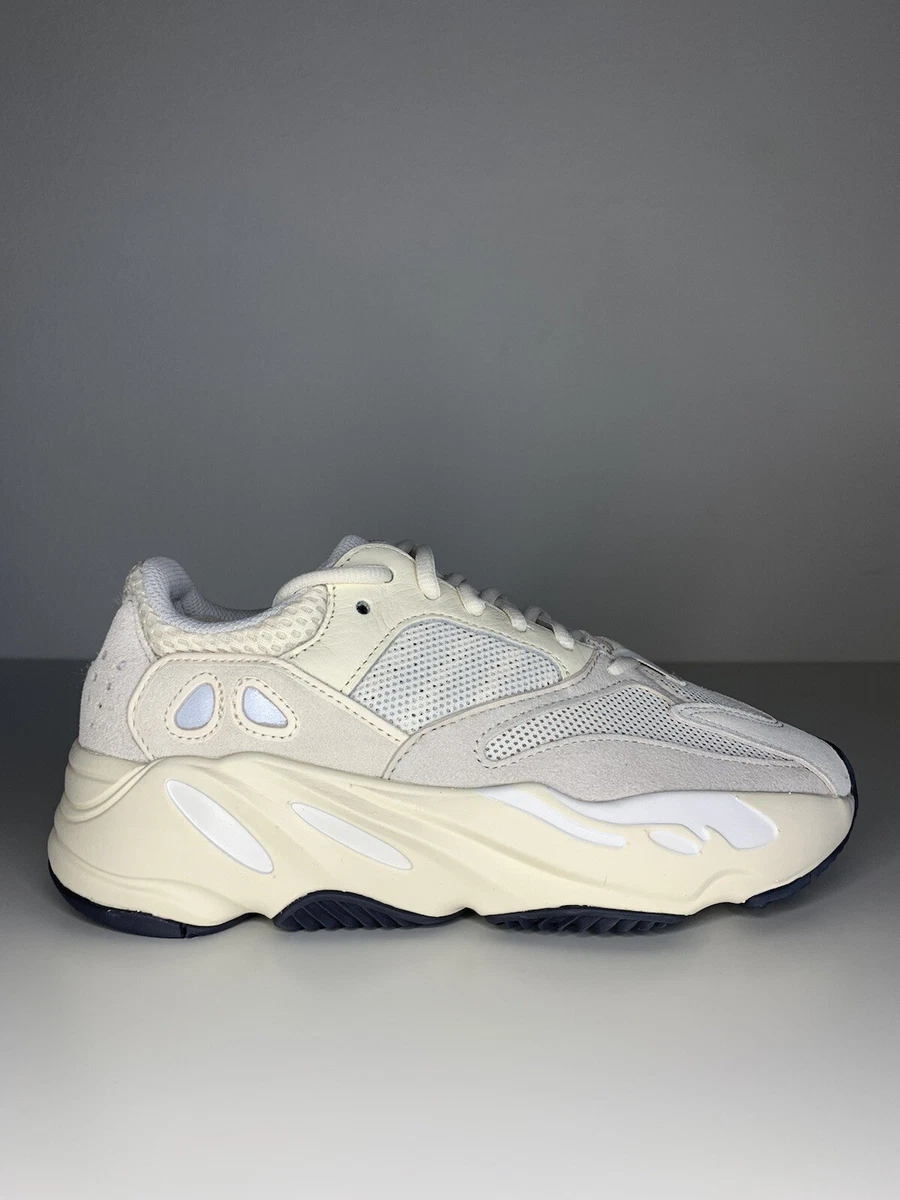 sammenhængende solsikke Nøgle adidas YEEZY Boost 700 v1 Analog EG7596 size 5.5 rare og off white cream  static 193093443974 | eBay