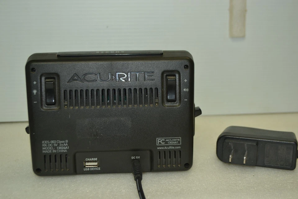 ACU RITE Alatm clock model# 13024A1 - Image 2 of 3