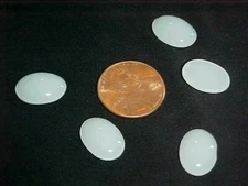 50 VINTAGE CRYSTAL MOONSTONE ACRYLIC 14x10mm. OVAL CABOCHONS  L750