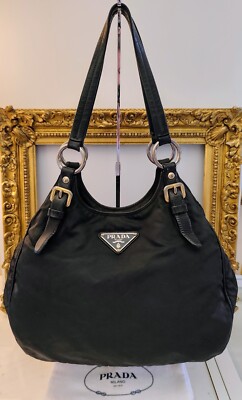 Prada borsa hobo Käufer Erweiterbar Re-Nylon Schwarz und Einsätze aus Leder
