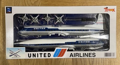 New Ray / Hobby Dax United Airlines Douglas DC-7 Modellbausatz Neu