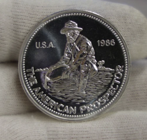 1986 Engelhard 1 oz Prospector Silver Round Nice Unc...