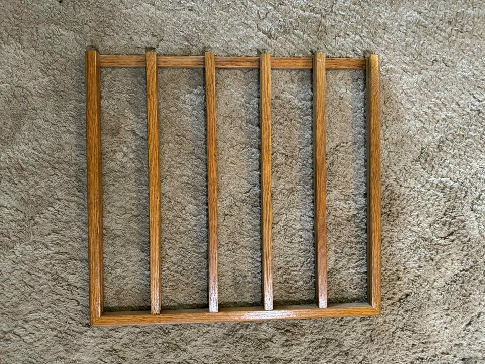 !Hot Wheels Wall Display Rack (CARS NOT INCLUDED) - Image 3 of 4