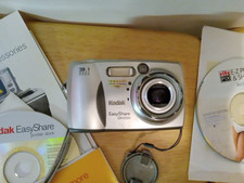 Kodak EasyShare DX4330 3.1MP Digital Camera, Protective Photo Lens & Accessories