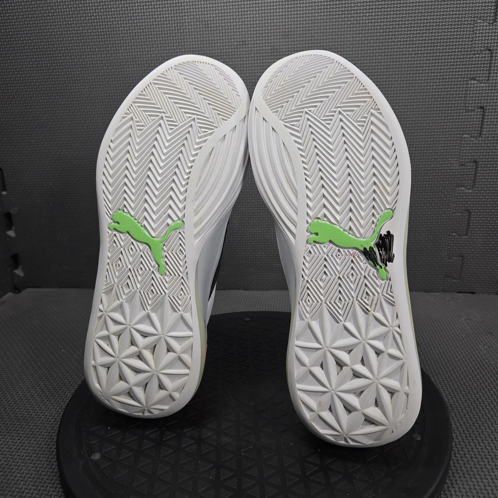 PUMA Shoes Kids Size 6 White Multicolor Low Top Basketball Sneakers 194165-01 thumbnail 7