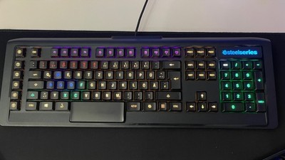 Steelseries Apex M800, mechanische Gaming Tastatur