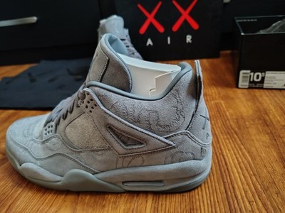 Jordan 4 Retro x KAWS Cool Grey Size 10.5