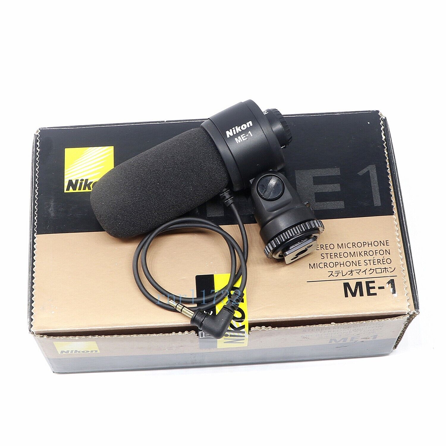 Generic MIC-01- STEREO MICROPHONE- POUR CAMERA ET PHOTO REFLEX - Noir -  Prix pas cher