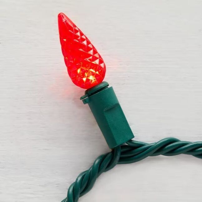 Home Accents 200 Ct MultiColored Super Bright Faceted C6 Steady Lit